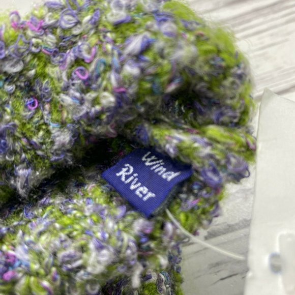 Wind River Knit Gloves - Picture 3 of 5